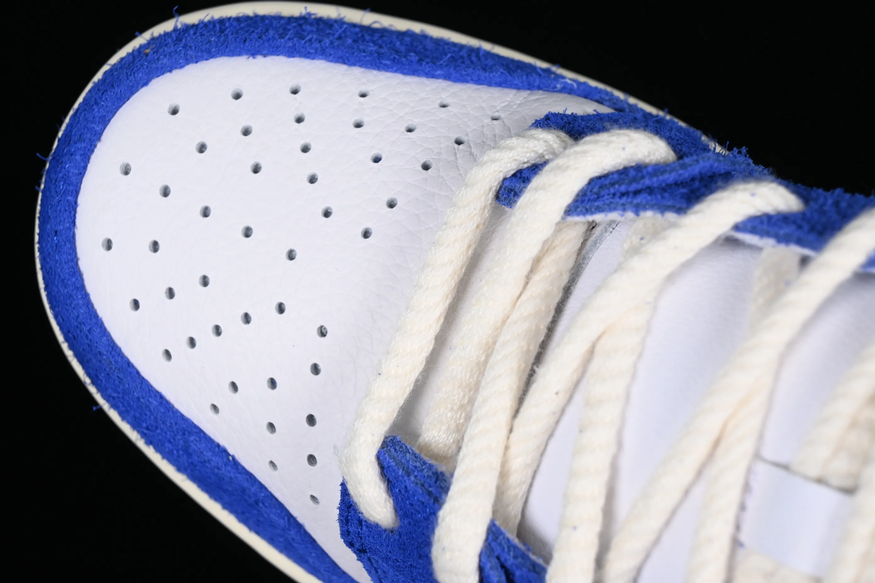 All categories Nk SB Dunk series Nk SB Dunk Low low-top sneakers F version Fly Streetwear x Nk SB Dunk Low joint model SB dunk series low-top casual sports skateboard shoes DQ5130-400